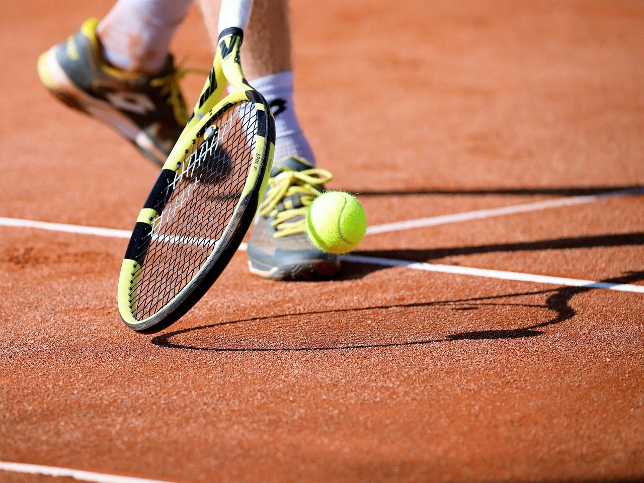 ‘Like the Eiffel Tower at night’ – Osaka sparkles in French Open outfit